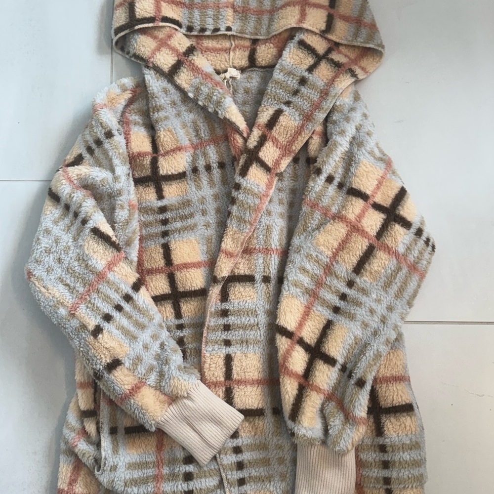Hem & Thread Plaid Teddy Jacket in Cream and Brown